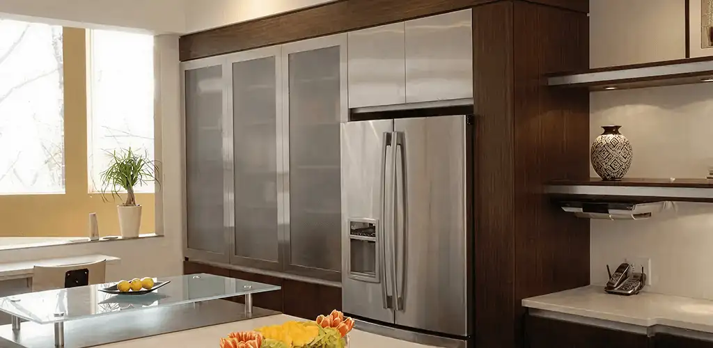 Cabinet door replacement and modern kitchen cabinet upgrade in Grand Rapids, MI